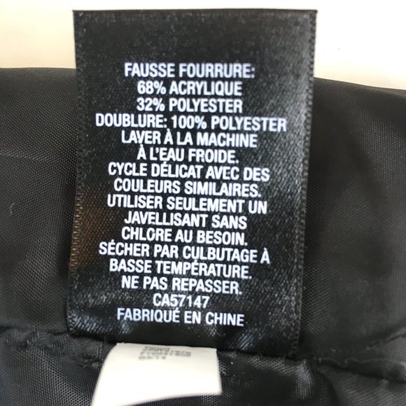 MOSSIMO Faux Fur white grey Plush Vest NWOT - Picture 12 of 13